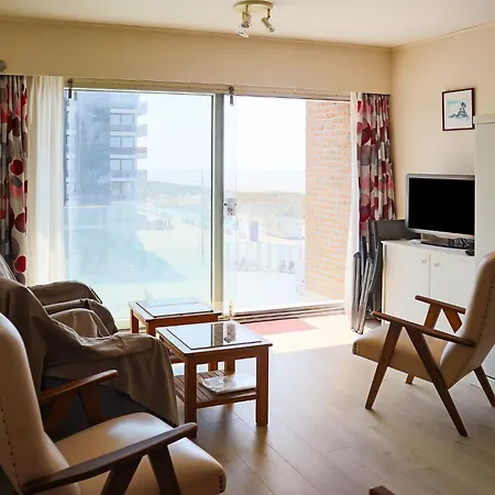 Apartment Seawind 503 With Frontal Sea View